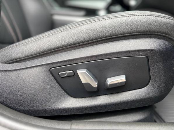 BMW 5 серии VII (G30/G31/G38) с пробегом 2019 года, цена 3 095 000 рублей, 201494 км, седан, Автокод Объявления