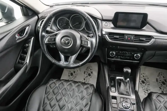 Mazda 6 III (GJ) Рестайлинг с пробегом 2015 года, цена 1 709 000 рублей, 194000 км, седан, Автокод Объявления