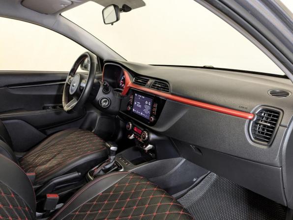 Kia Rio IV Рестайлинг с пробегом 2021 года, цена 1 570 000 рублей, 112704 км, седан, Автокод Объявления