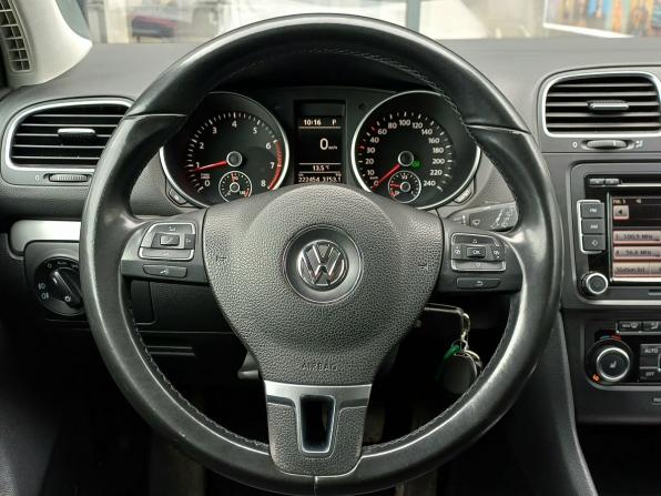 Volkswagen Golf VI с пробегом 2011 года, цена 749 000 рублей, 222453 км, хэтчбек, Автокод Объявления