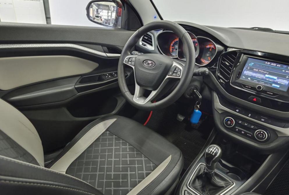 Lada (ВАЗ) Vesta I Екатеринбург  - изображение 12