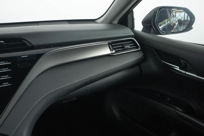Toyota Camry VIII (XV70) Рестайлинг с пробегом 2020 года, цена 2 399 000 рублей, 219000 км, седан, Автокод Объявления