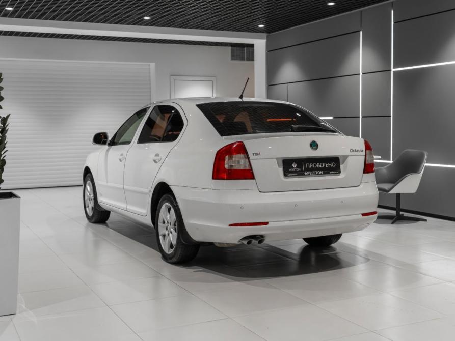 Skoda Octavia II (A5) Рестайлинг Москва  - изображение 5
