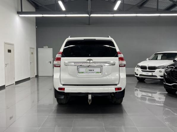 Toyota Land Cruiser Prado 150 Series Рестайлинг 1 с пробегом 2014 года, цена 2 545 000 рублей, 260493 км, внедорожник, Автокод Объявления