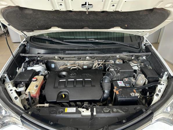 Toyota RAV4 IV (XA40) Рестайлинг с пробегом 2015 года, цена 2 198 000 рублей, 251500 км, внедорожник, Автокод Объявления
