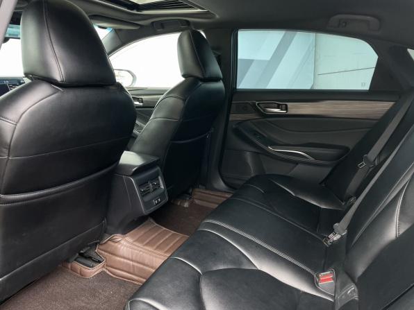 Toyota Avalon V с пробегом 2021 года, цена 2 650 000 рублей, 109575 км, седан, Автокод Объявления