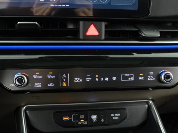 Kia Carnival IV Рестайлинг с пробегом 2025 года, цена 7 083 055 рублей, 12598 км, минивэн, Автокод Объявления