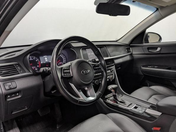 Kia Optima IV Рестайлинг с пробегом 2018 года, цена 2 355 000 рублей, 46841 км, седан, Автокод Объявления
