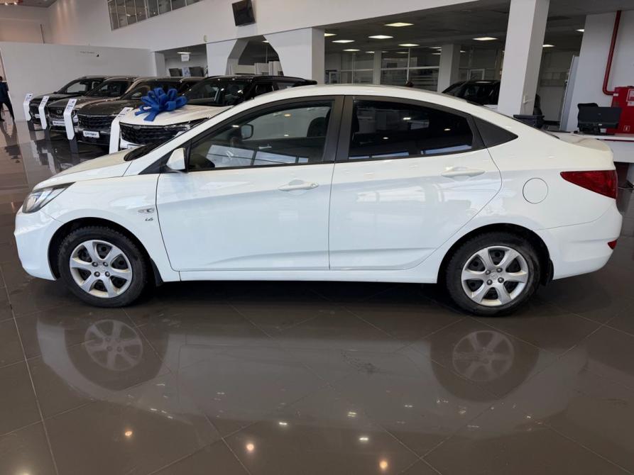 Hyundai Solaris I Челябинск  - изображение 8
