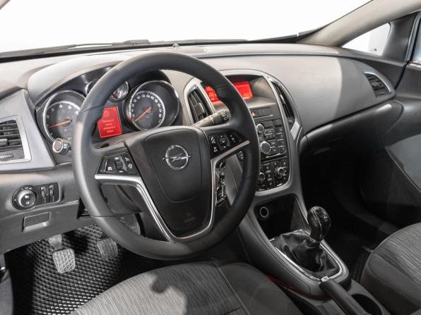 Opel Astra J Рестайлинг с пробегом 2012 года, цена 775 000 рублей, 103416 км, хэтчбек, Автокод Объявления