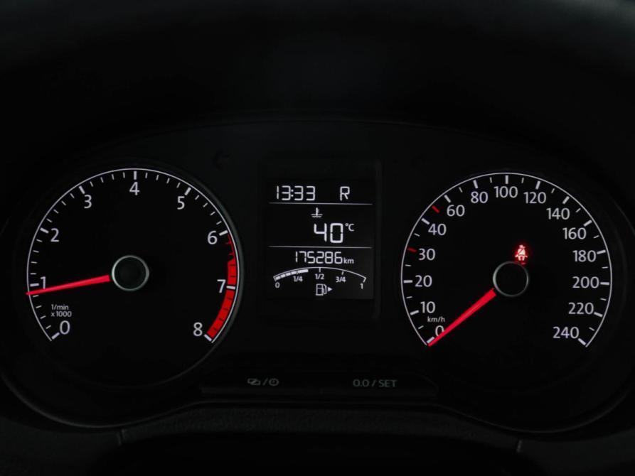 Volkswagen Polo V Рестайлинг Химки  - изображение 12