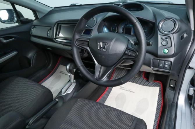 Honda Insight II с пробегом 2012 года, цена 899 000 рублей, 220000 км, хэтчбек, Автокод Объявления