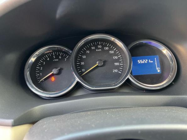 Renault Logan II с пробегом 2015 года, цена 819 000 рублей, 55221 км, седан, Автокод Объявления