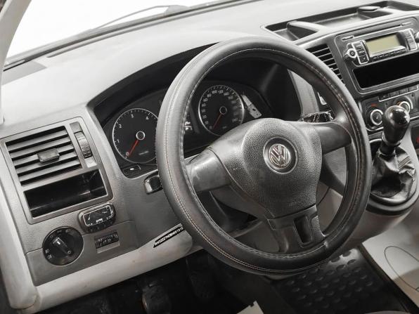 Volkswagen Caravelle T5 Рестайлинг с пробегом 2011 года, цена 1 400 000 рублей, 442781 км, минивэн, Автокод Объявления