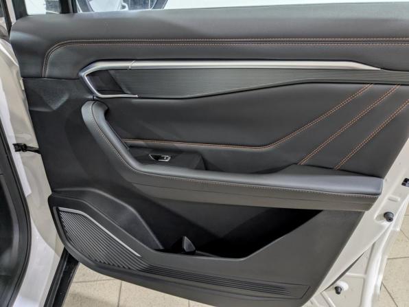 Geely Okavango I Рестайлинг с пробегом 2024 года, цена 2 800 000 рублей, 32143 км, внедорожник, Автокод Объявления