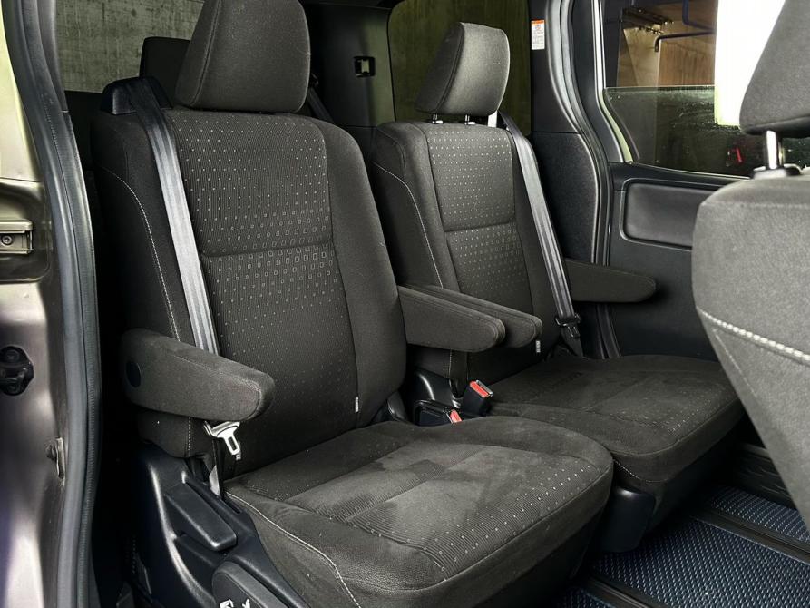 Toyota Noah III (R80) Рестайлинг Уфа  - изображение 18