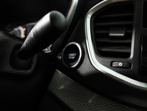 Lada (ВАЗ) Vesta I Рестайлинг (NG) с пробегом 2025 года, цена 1 399 777 рублей, 15500 км, седан, Автокод Объявления