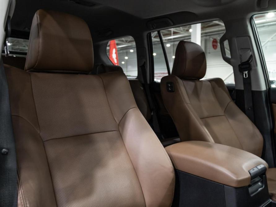 Toyota Land Cruiser Prado 150 Series Рестайлинг 3 Санкт-Петербург  - изображение 14