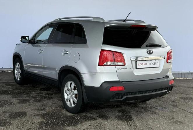 Kia Sorento II с пробегом 2011 года, цена 1 195 000 рублей, 267183 км, внедорожник, Автокод Объявления