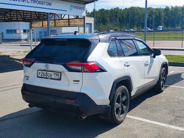 Toyota RAV4 V (XA50) с пробегом 2022 года, цена 2 735 000 рублей, 168000 км, внедорожник, Автокод Объявления