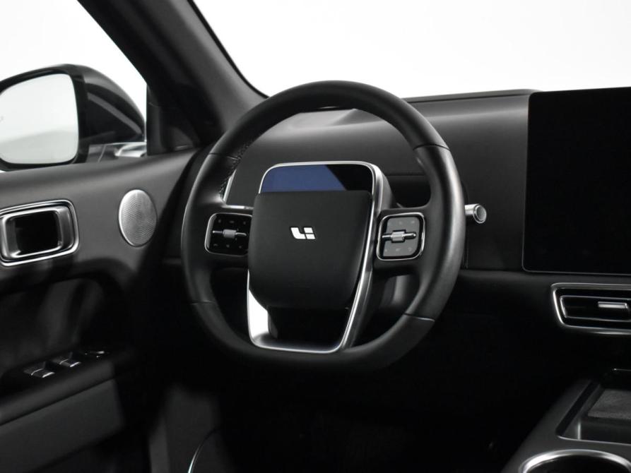 Li Auto (Lixiang) L9 I Санкт-Петербург  - изображение 17