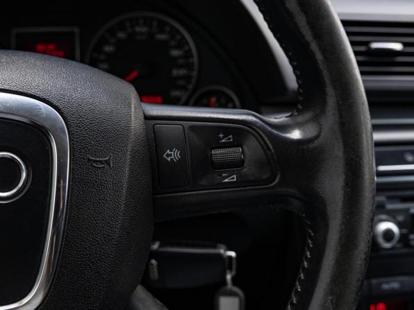 Audi A4 III (B7) с пробегом 2006 года, цена 870 000 рублей, 181078 км, седан, Автокод Объявления