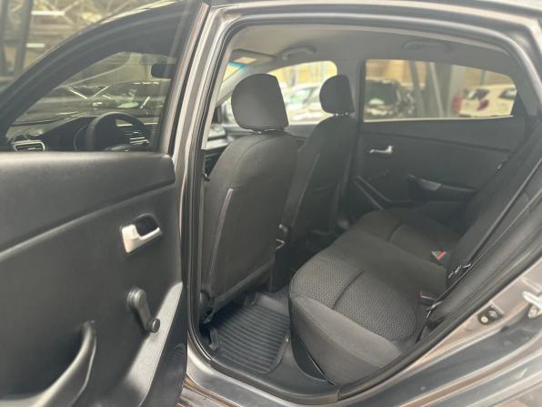 Kia Rio III с пробегом 2011 года, цена 655 000 рублей, 239999 км, седан, Автокод Объявления