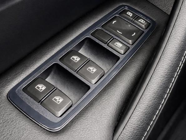 Lada (ВАЗ) Vesta I Рестайлинг (NG) с пробегом 2024 года, цена 1 377 000 рублей, 11309 км, универсал, Автокод Объявления