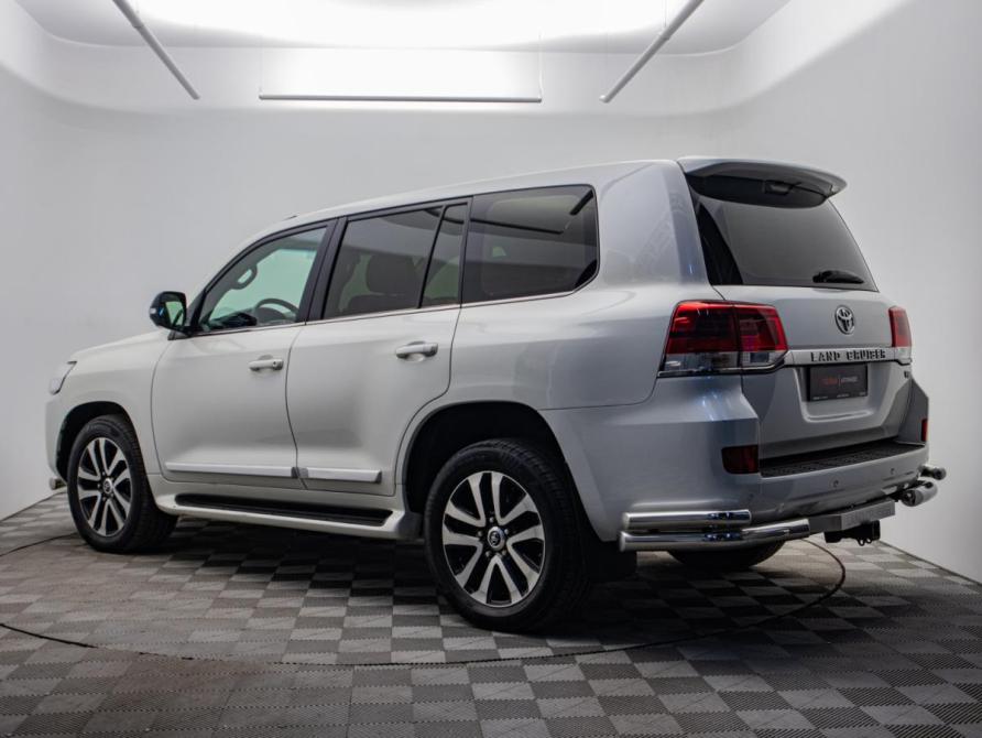 Toyota Land Cruiser 200 Series Рестайлинг 2 Москва  - изображение 2