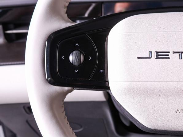 JETOUR DASHING I с пробегом 2023 года, цена 1 799 000 рублей, 72100 км, внедорожник, Автокод Объявления