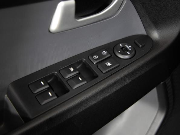 Kia Sportage III с пробегом 2011 года, цена 999 000 рублей, 201173 км, внедорожник, Автокод Объявления