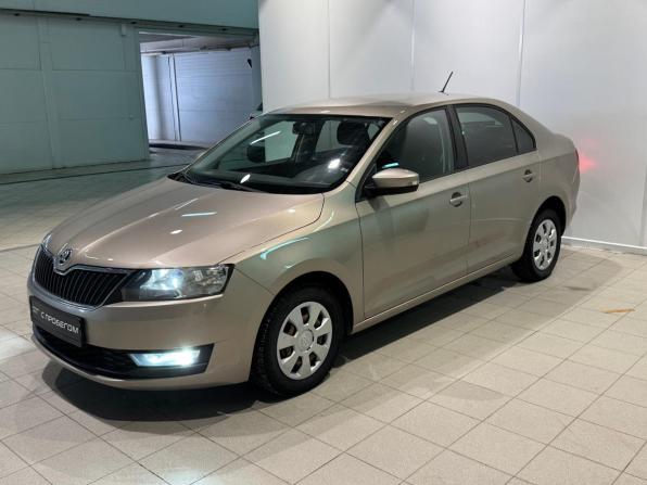 Skoda Rapid I Рестайлинг с пробегом 2019 года, цена 1 100 000 рублей, 103000 км, лифтбек, Автокод Объявления