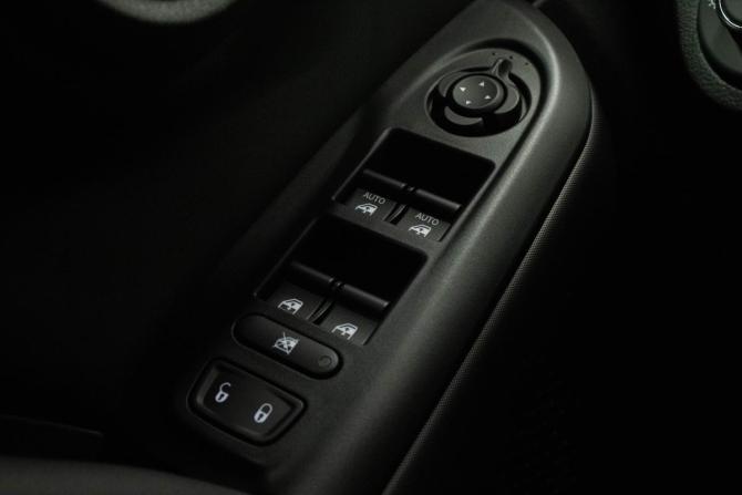 Fiat 500X I Рестайлинг с пробегом 2021 года, цена 1 699 000 рублей, 69858 км, внедорожник, Автокод Объявления
