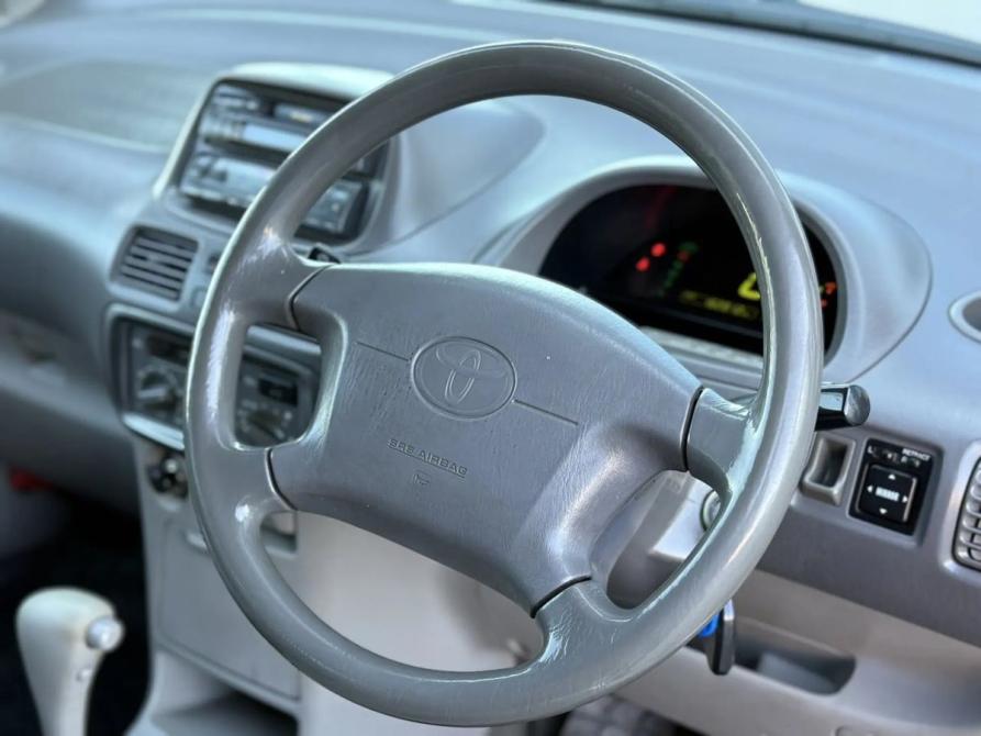 Toyota Corolla Spacio I Новосибирск  - изображение 15