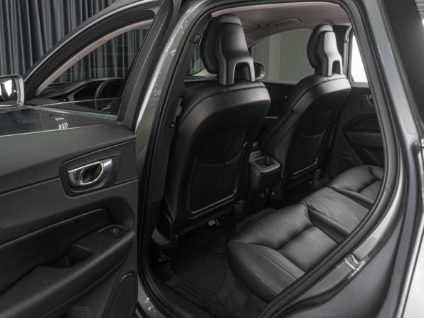 Volvo XC60 II с пробегом 2018 года, цена 3 199 000 рублей, 131480 км, внедорожник, Автокод Объявления