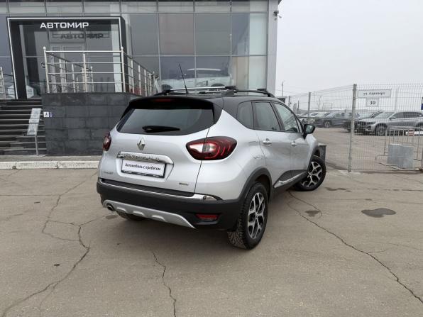 Renault Kaptur I с пробегом 2019 года, цена 1 715 000 рублей, 49514 км, внедорожник, Автокод Объявления