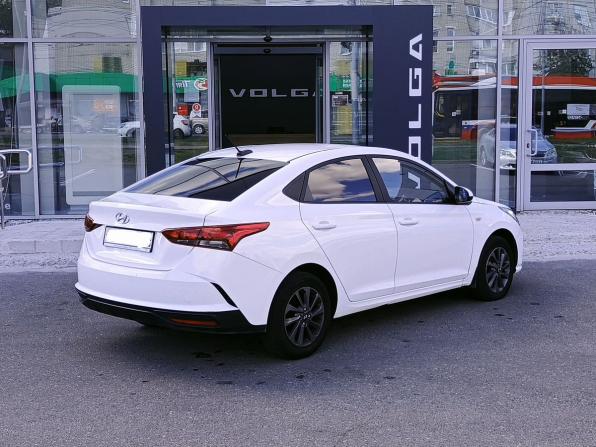 Hyundai Solaris II Рестайлинг с пробегом 2022 года, цена 1 574 000 рублей, 53497 км, седан, Автокод Объявления