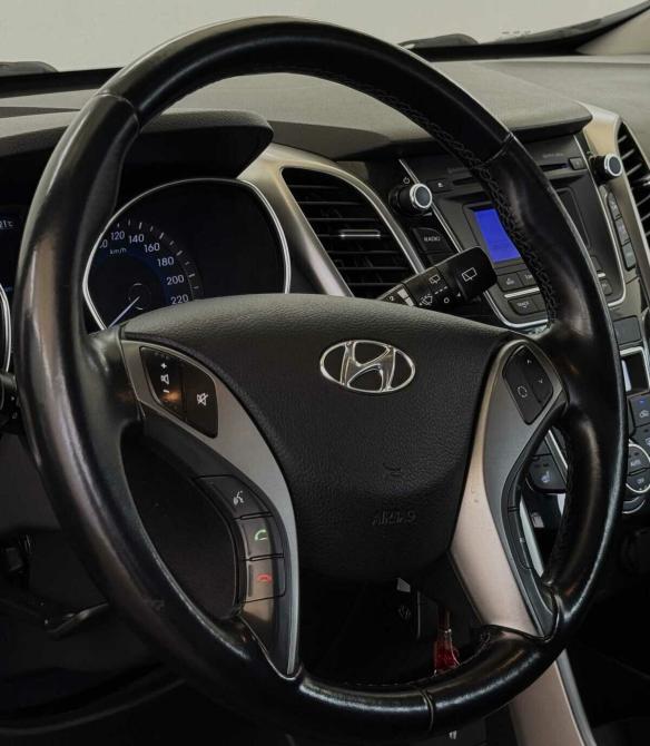 Hyundai i30 II Москва  - изображение 10