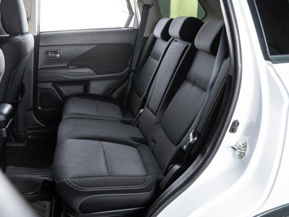Mitsubishi Outlander III Рестайлинг 2 с пробегом 2018 года, цена 1 869 000 рублей, 164812 км, внедорожник, Автокод Объявления