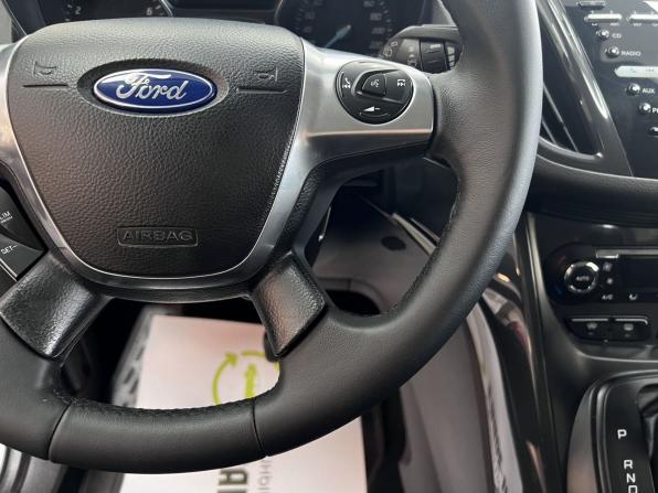 Ford Kuga II с пробегом 2013 года, цена 1 365 000 рублей, 176951 км, внедорожник, Автокод Объявления