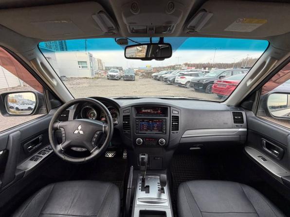 Mitsubishi Pajero IV Рестайлинг 1 с пробегом 2011 года, цена 1 495 000 рублей, 295200 км, внедорожник, Автокод Объявления