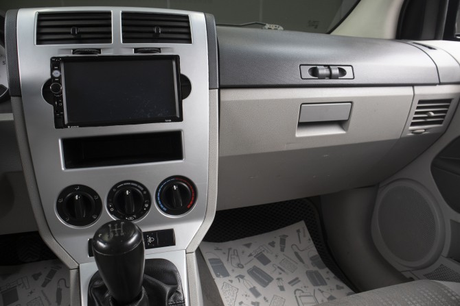 Dodge Caliber I с пробегом 2006 года, цена 429 000 рублей, 215000 км, хэтчбек, Автокод Объявления