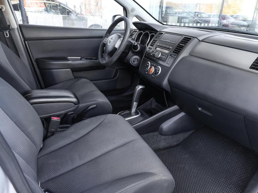 Nissan Tiida I Москва  - изображение 9