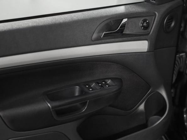 Skoda Octavia II (A5) Рестайлинг с пробегом 2012 года, цена 699 000 рублей, 211425 км, лифтбек, Автокод Объявления