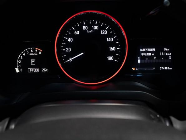 Honda Vezel I с пробегом 2018 года, цена 1 875 000 рублей, 75000 км, внедорожник, Автокод Объявления