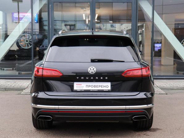 Volkswagen Touareg III с пробегом 2019 года, цена 5 099 000 рублей, 110935 км, внедорожник, Автокод Объявления