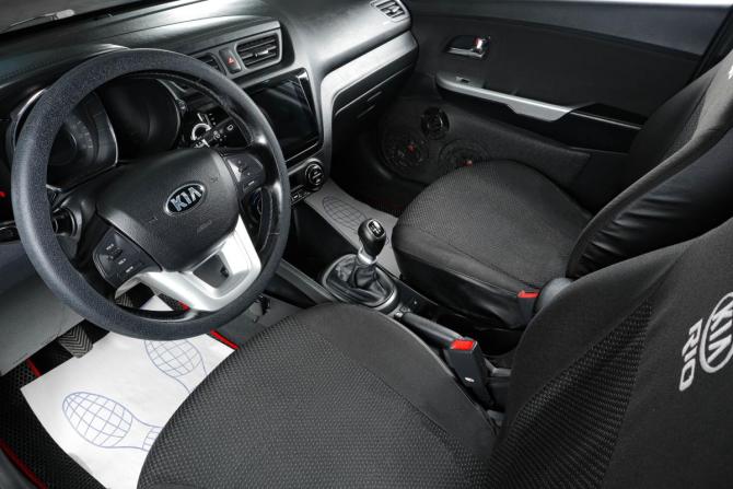 Kia Rio III с пробегом 2013 года, цена 899 000 рублей, 156000 км, седан, Автокод Объявления