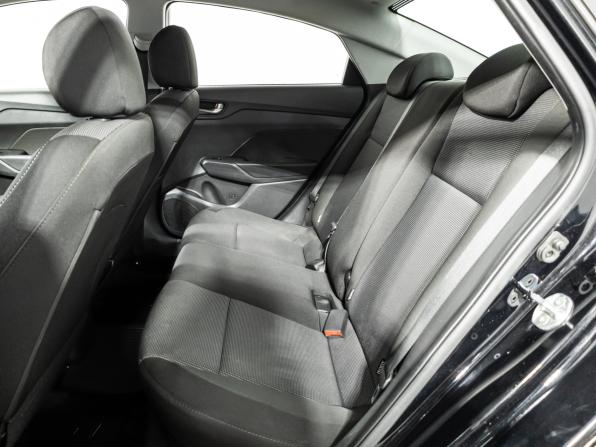 Hyundai Solaris II с пробегом 2018 года, цена 999 700 рублей, 144843 км, седан, Автокод Объявления