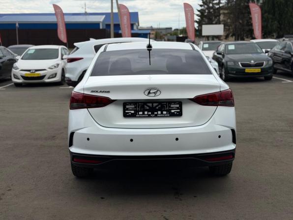 Hyundai Solaris II Рестайлинг с пробегом 2021 года, цена 1 670 000 рублей, 62644 км, седан, Автокод Объявления