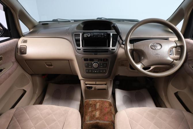 Toyota Nadia с пробегом 2001 года, цена 799 000 рублей, 330000 км, компактвэн, Автокод Объявления